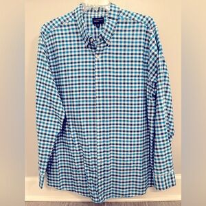 Men’s long sleeve button down shirt